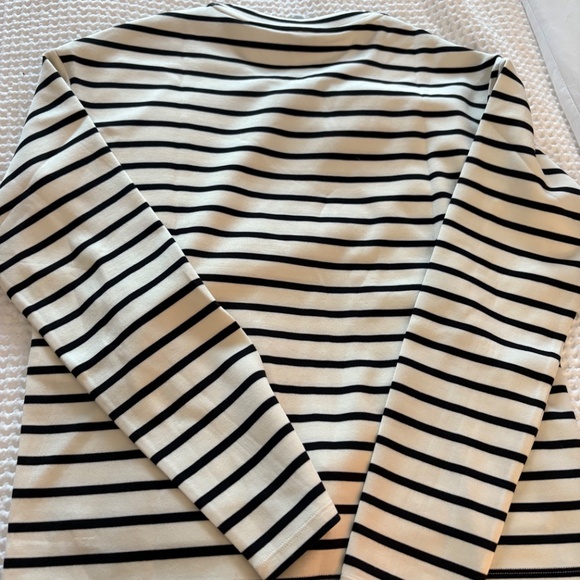 Spanx Air Essentials Long Sleeve Top - Picture 4 of 5